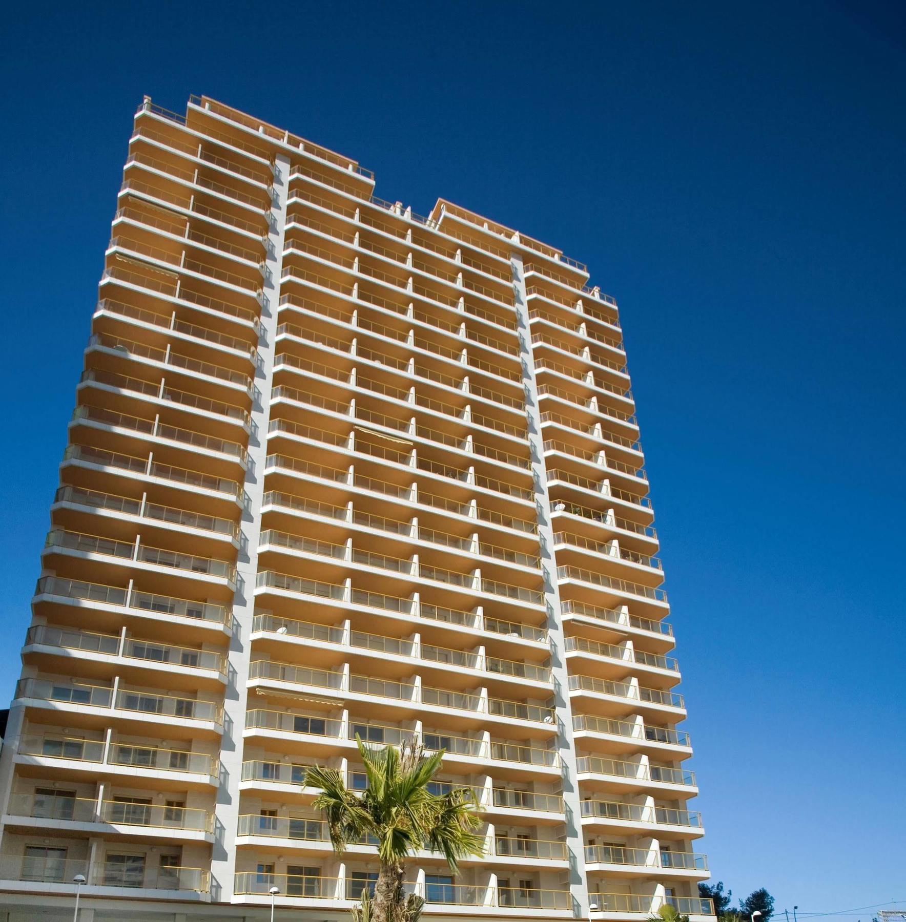 Apartamentos Ambar Beach Unitursa กัลเป ภายนอก รูปภาพ